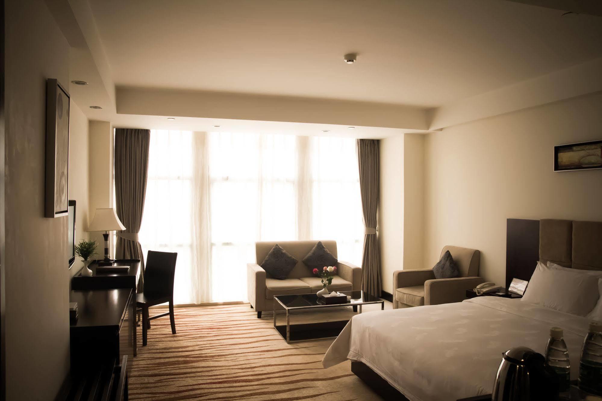 Ximala Business Hotel Guangzhou Bagian luar foto